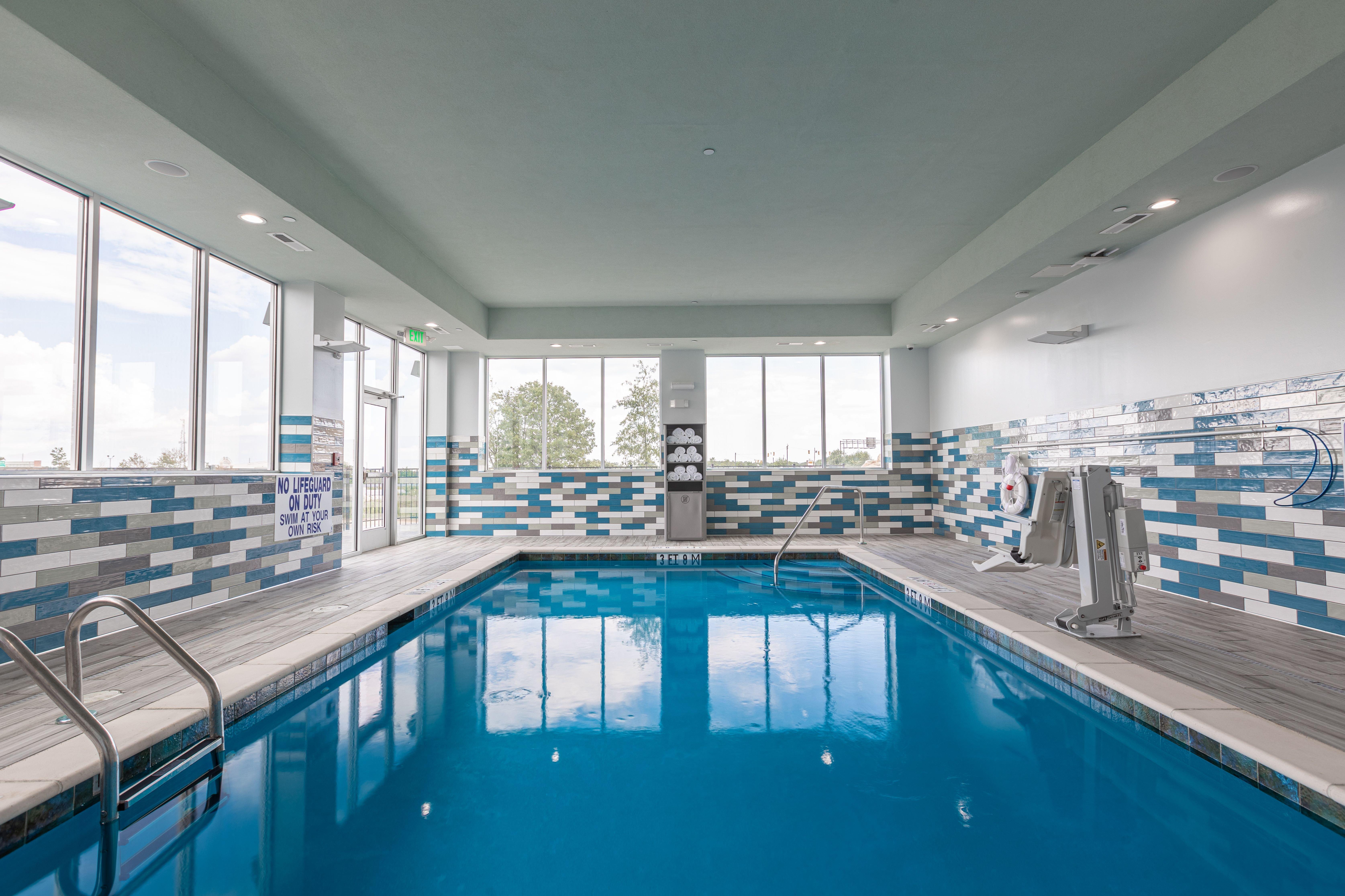 Holiday Inn Greenville - Woodruff Road By Ihg Екстер'єр фото