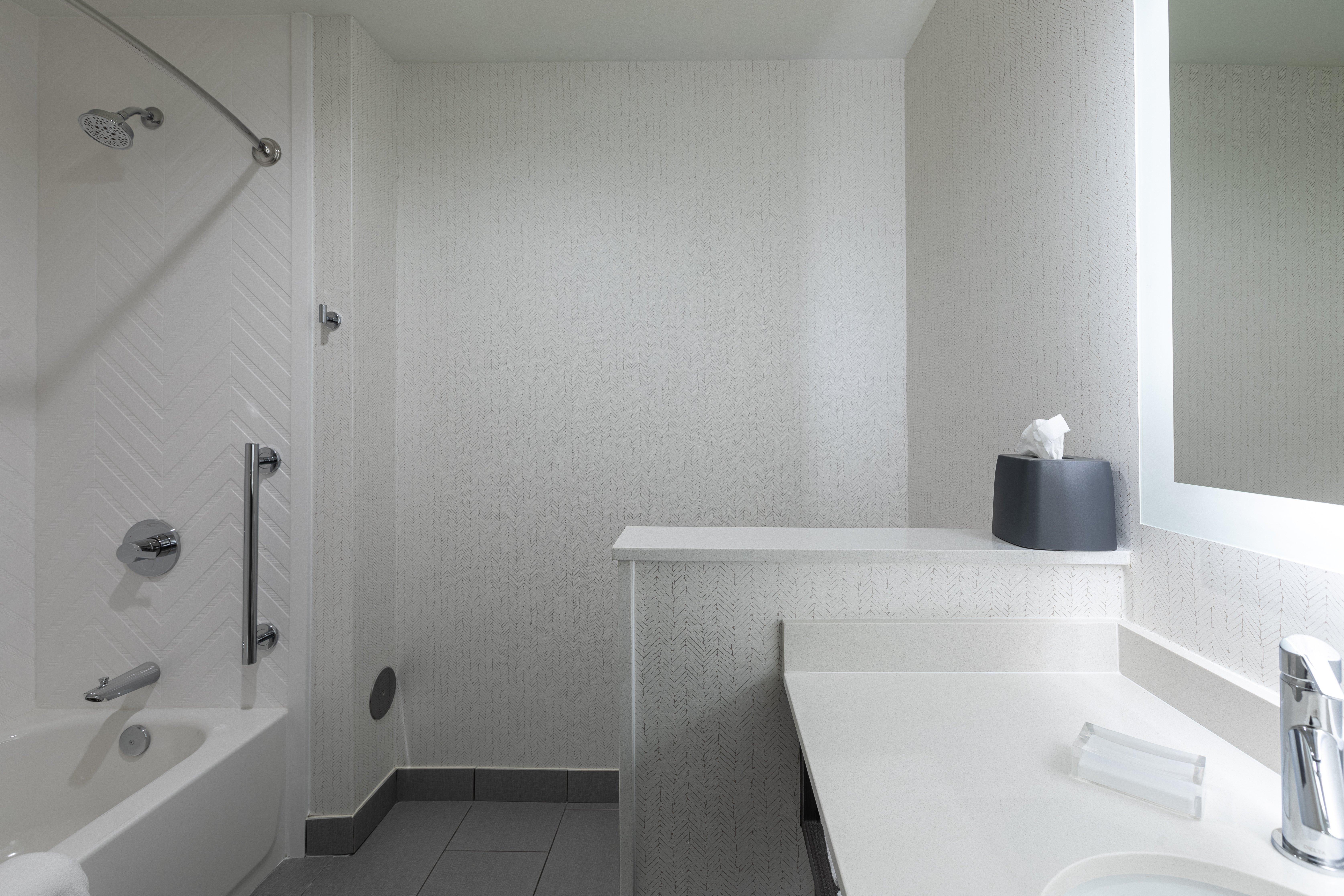 Holiday Inn Greenville - Woodruff Road By Ihg Екстер'єр фото
